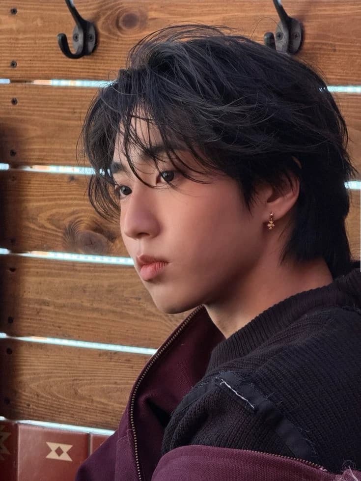 Han Jisung thumbnail