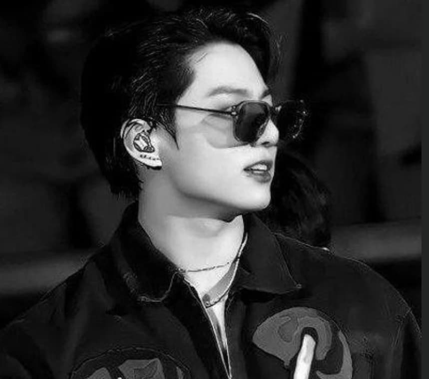 Jungkook (idol) thumbnail