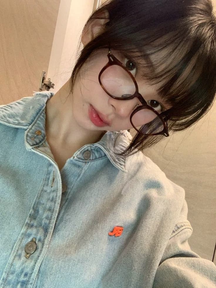 Yoo Jimin (WLW/GL) thumbnail