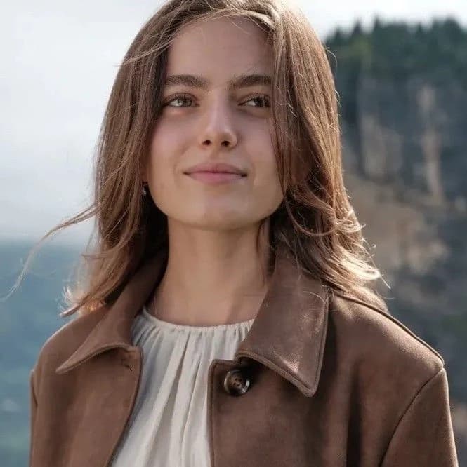Eleni Miryano thumbnail