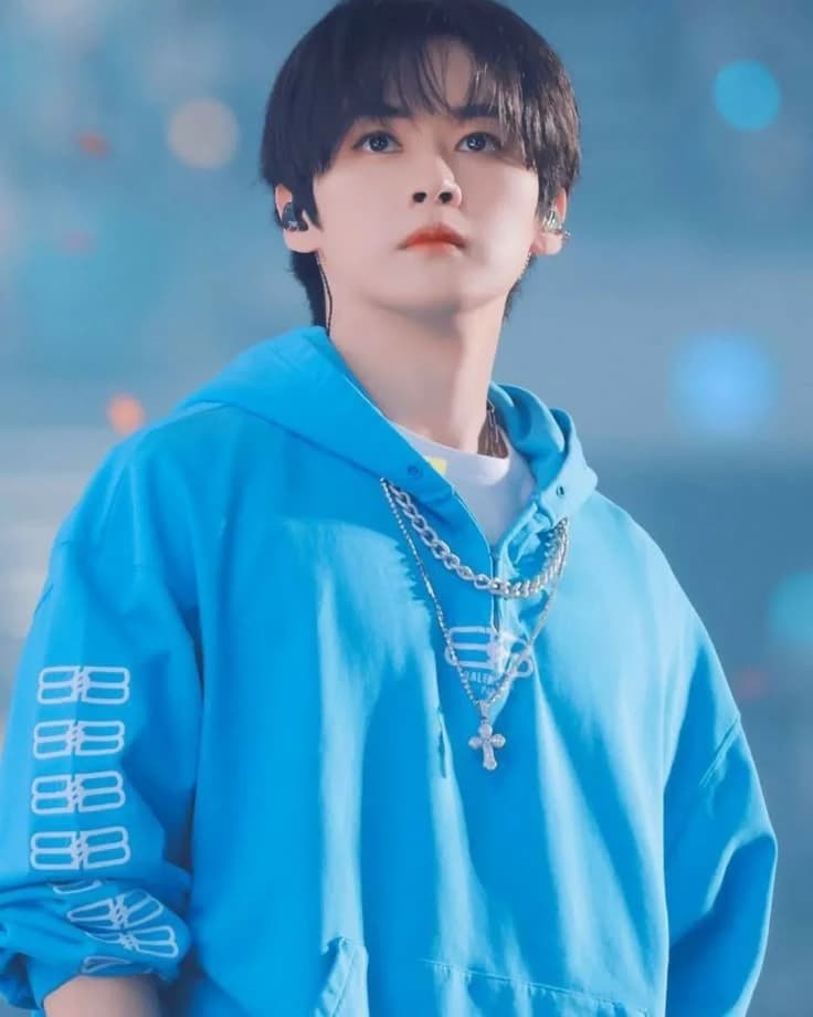 Lee know thumbnail