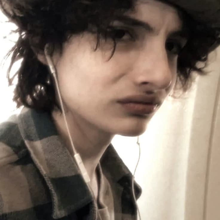 FINN WOLFHARD thumbnail