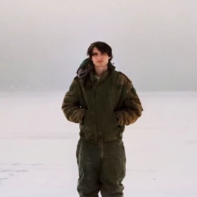 Finn wolfhard thumbnail