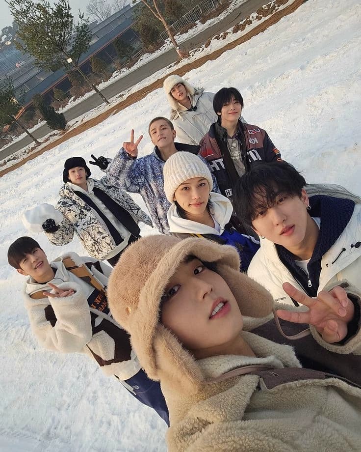 Stray Kids - ninth member thumbnail