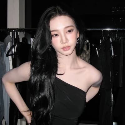Karina thumbnail
