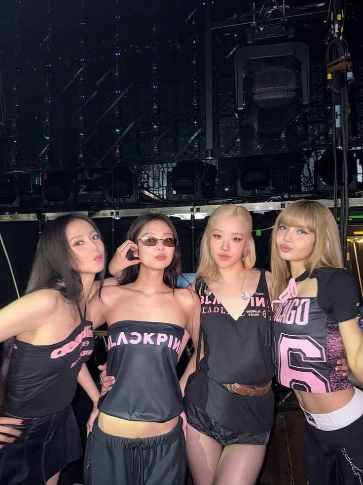 BlackPink 5 member thumbnail
