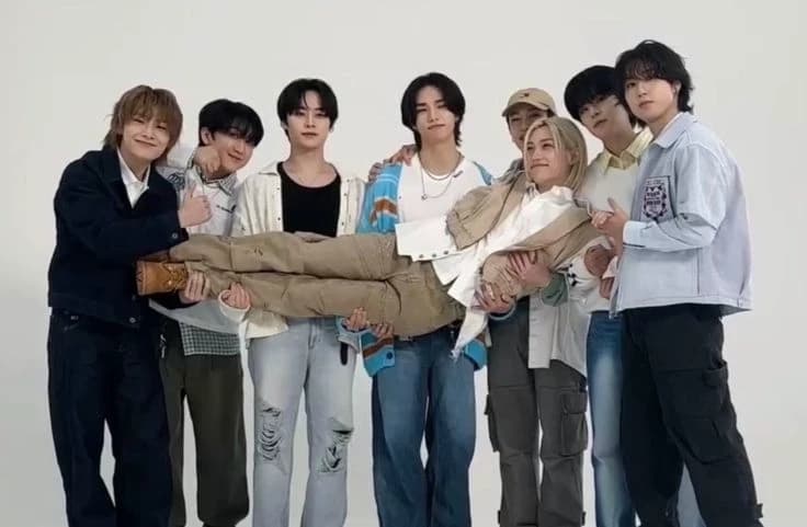 StrayKids thumbnail