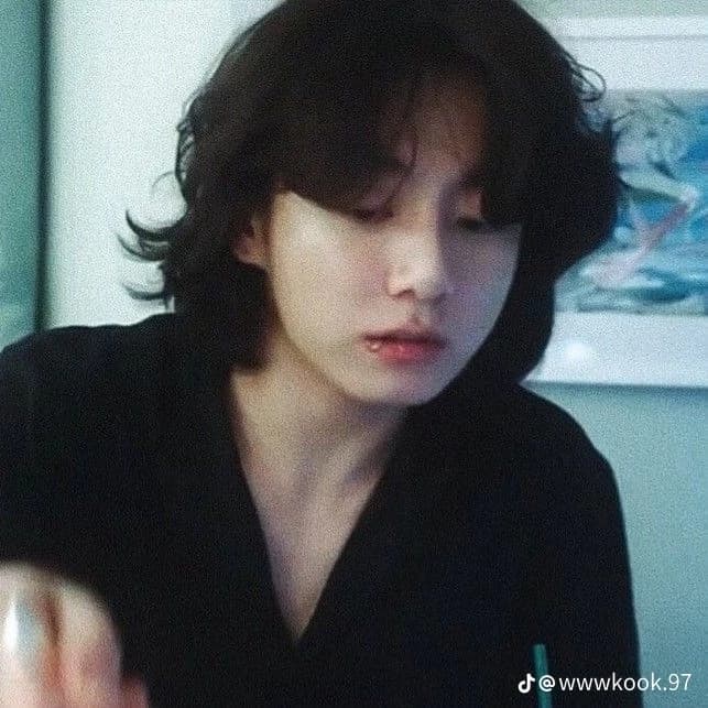 Jeon Jungkook thumbnail