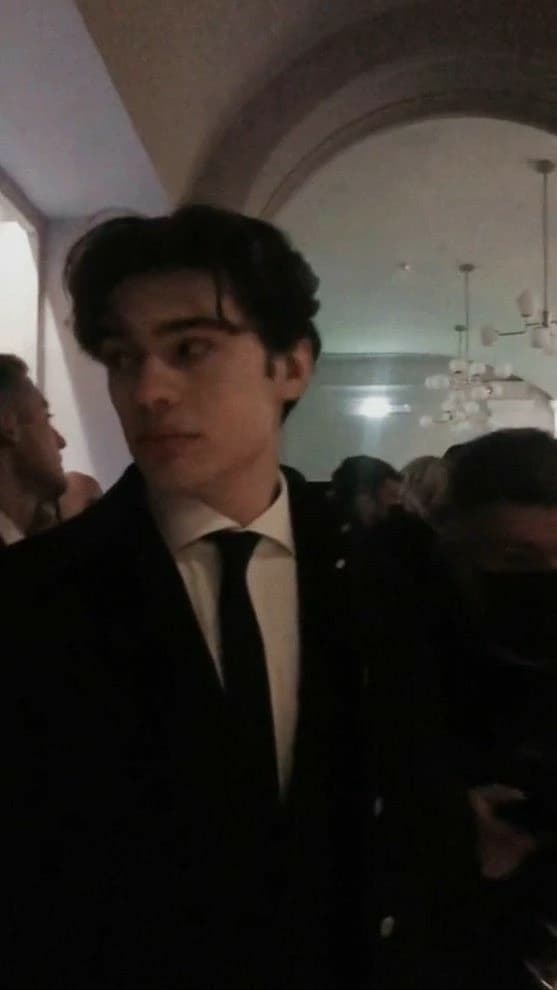 Rowan thumbnail