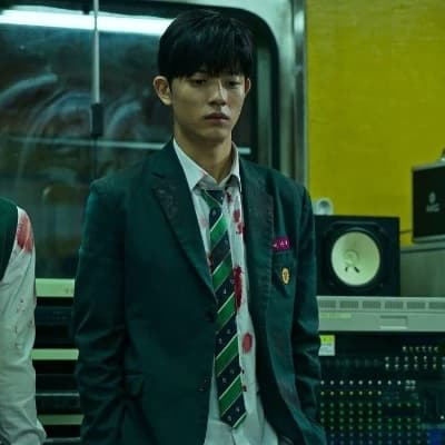 Lee Suhyeok thumbnail