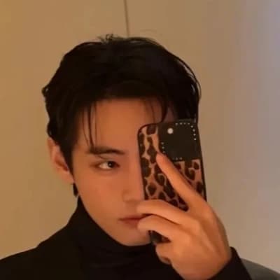 Kim Taehyung thumbnail