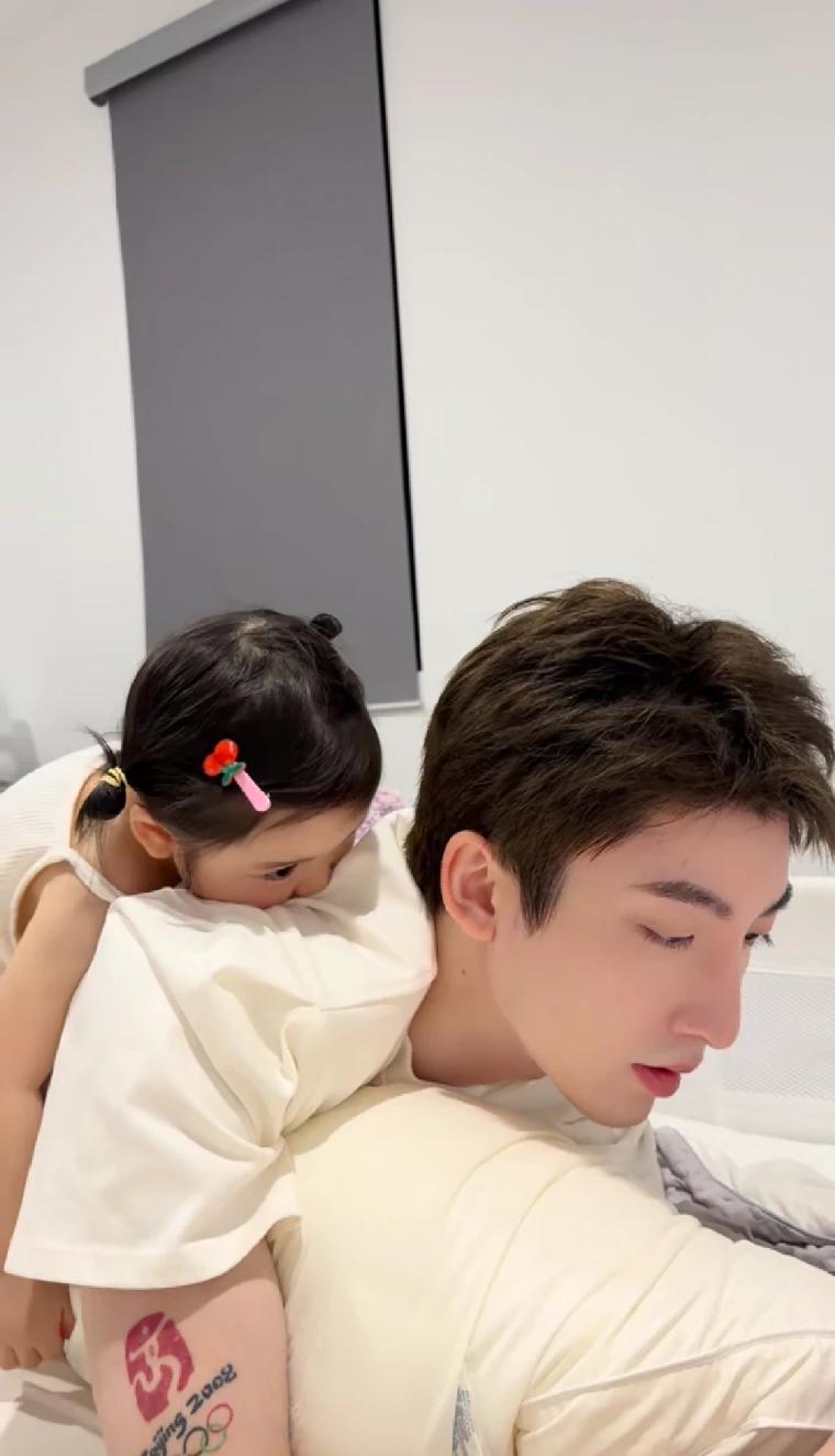 Husband and daughter thumbnail