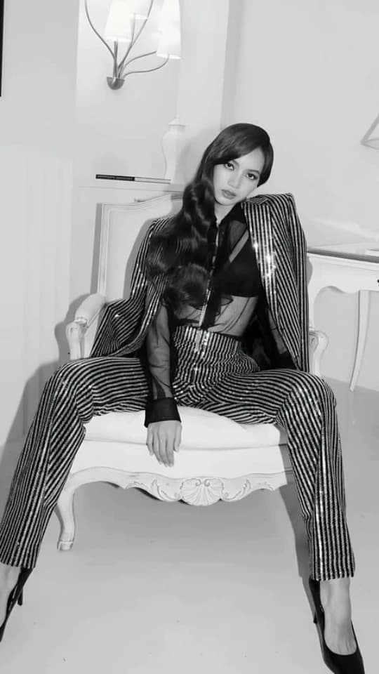 Lalisa thumbnail