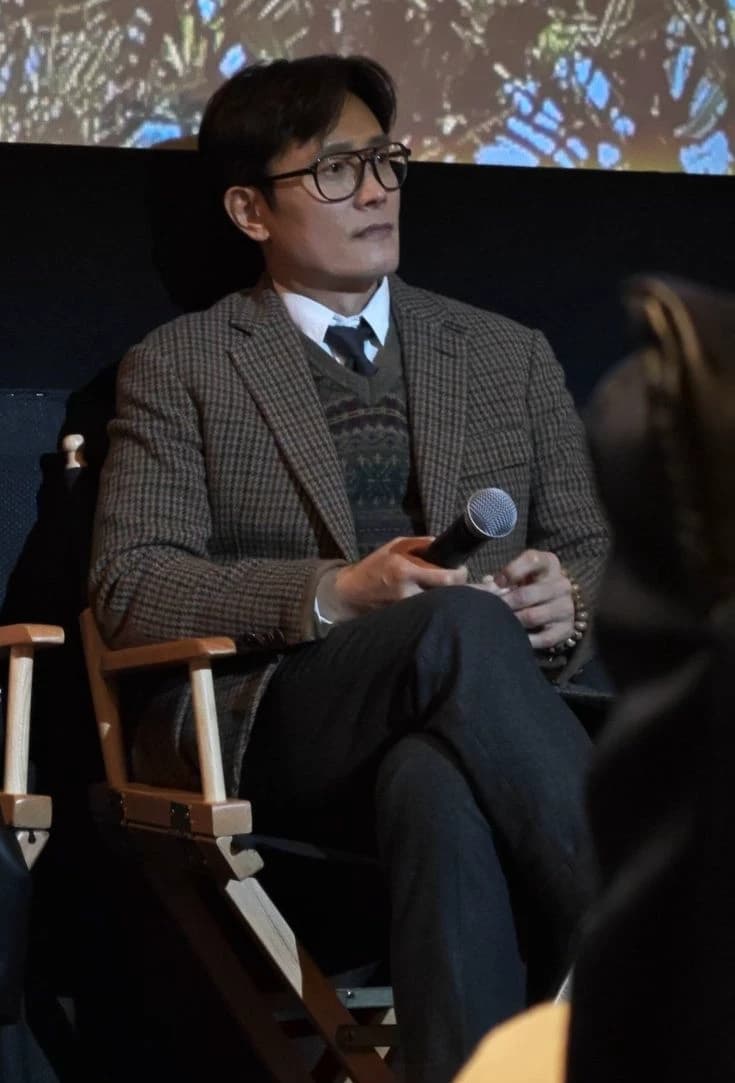 Lee Byung-hun  thumbnail