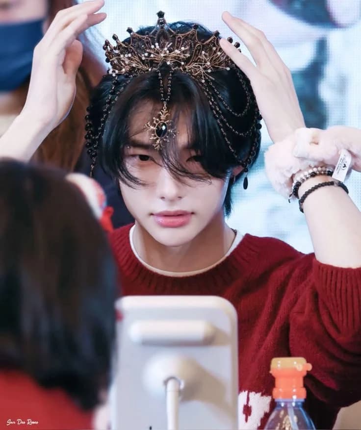 Hwang Hyunjin (Hyunlix) thumbnail