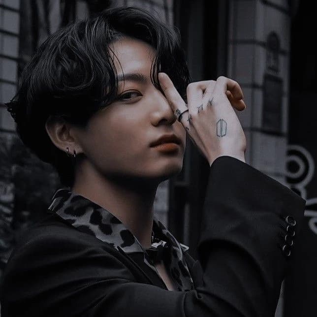 Jeon Jungkook thumbnail