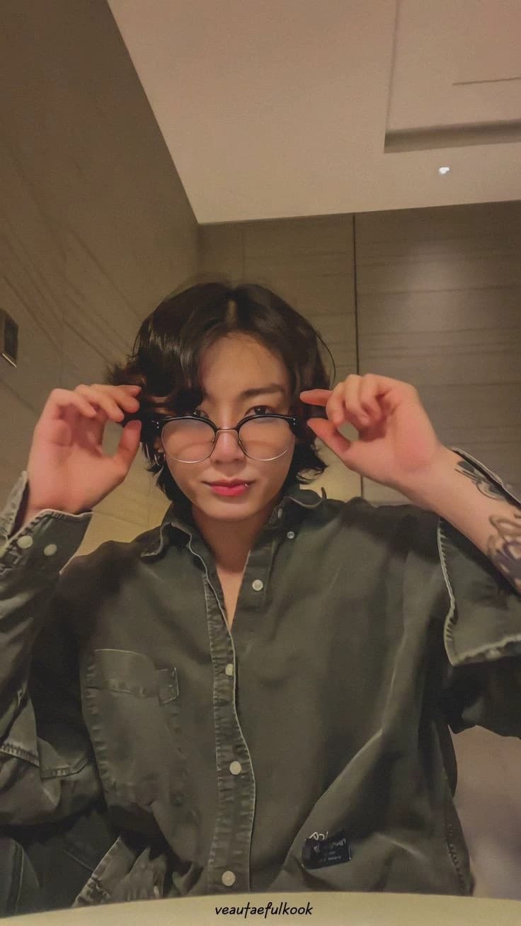 Jeon Jungkook thumbnail