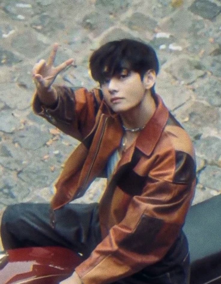 Ex idol Teahyung  thumbnail