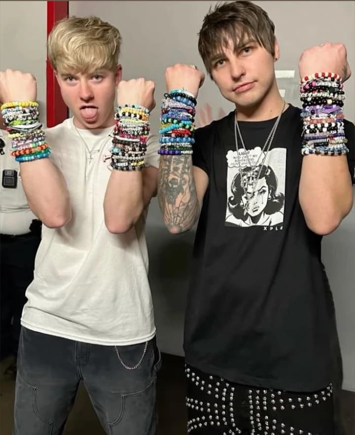 Sam and Colby  thumbnail