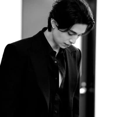 Professor Lee Ji-hoon (강지훈) thumbnail