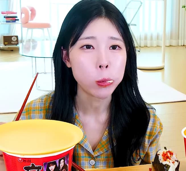 Sulgi Yang  thumbnail