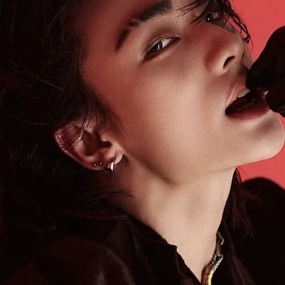 Hwang hyunjin🎭 thumbnail