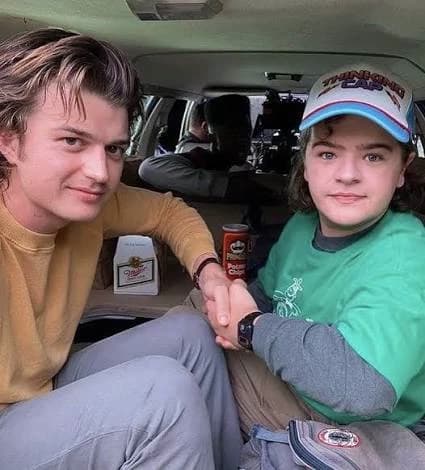 Dustin Henderson & Steve Harrington (The Babysitter & The Brain) thumbnail