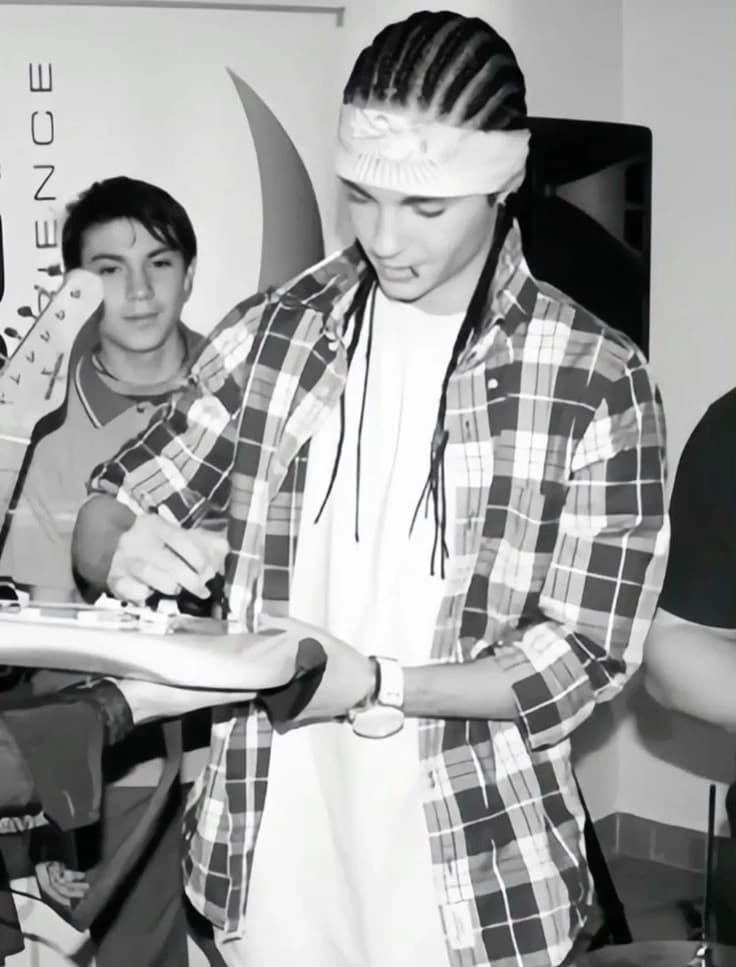 Tom Kaulitz thumbnail