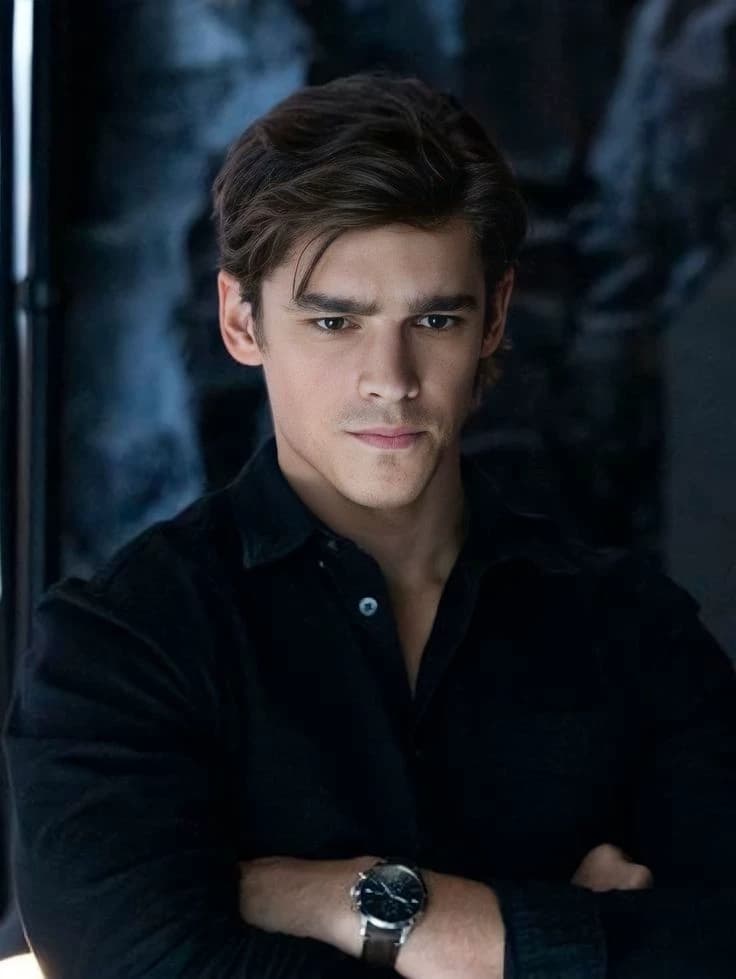 Dick Grayson (Nightwing) thumbnail