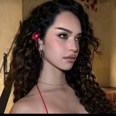 Daniela thumbnail