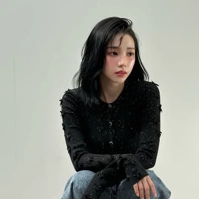 Karina thumbnail