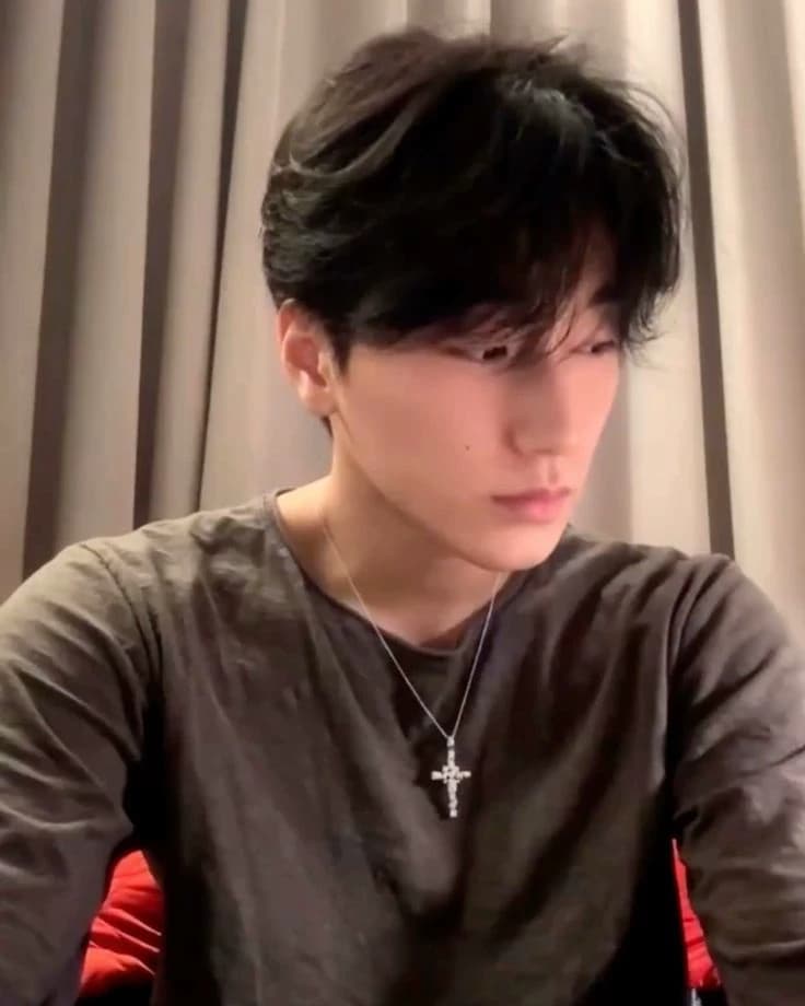 Choi San thumbnail