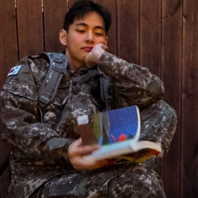 Captain Kim Taehyung thumbnail