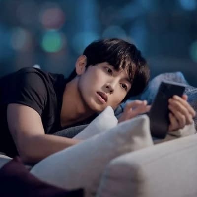 Yim Si-one thumbnail