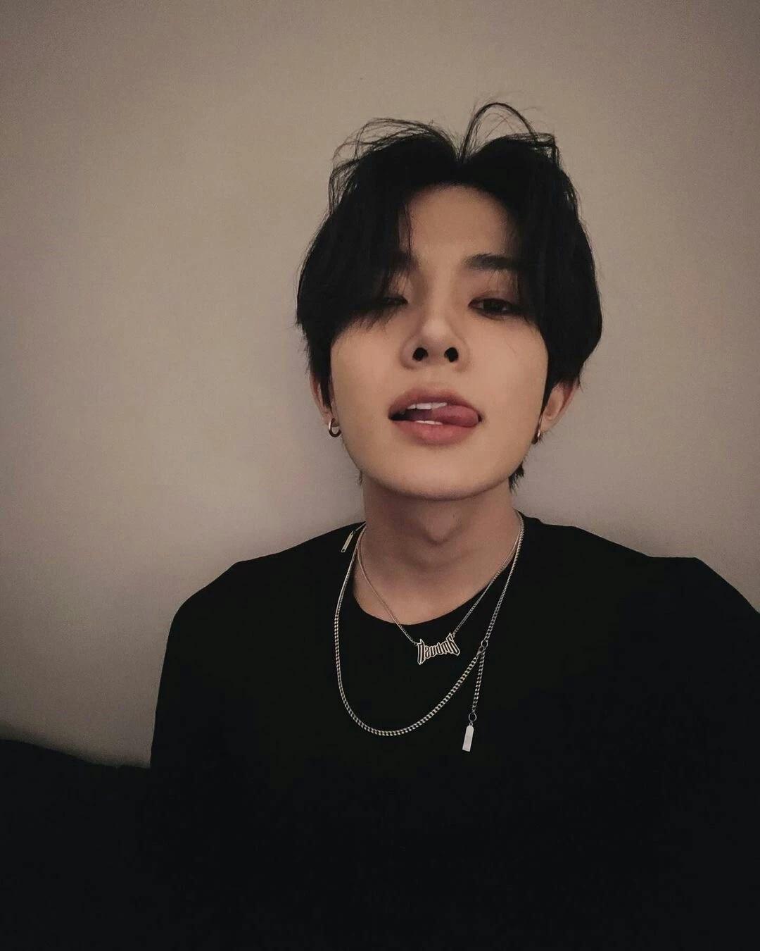Lee Heeseung thumbnail