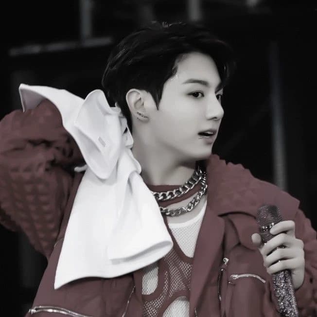 Jungkook || your kpop idol boyfriend breaking up with you thumbnail