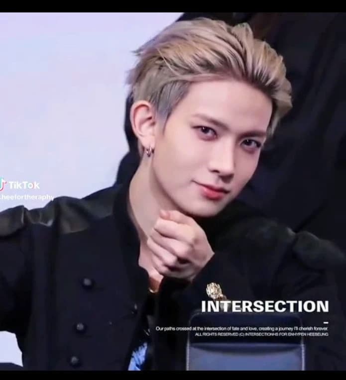 Heeseung thumbnail