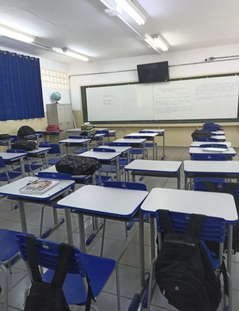 Public school thumbnail