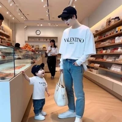 Min Yoongi, Hyundai's CEO thumbnail