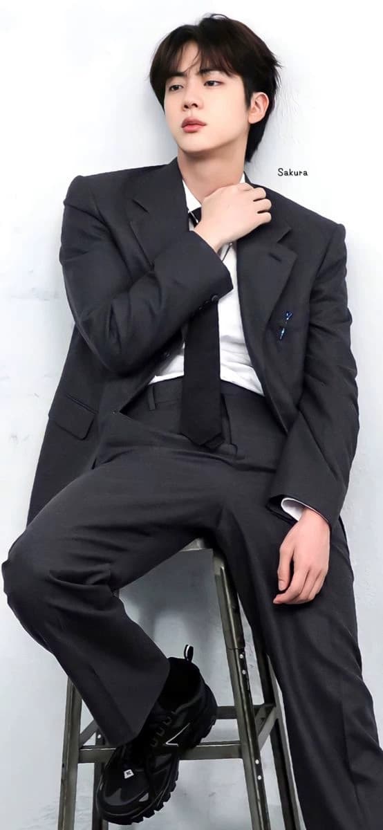 Kim seokjin thumbnail