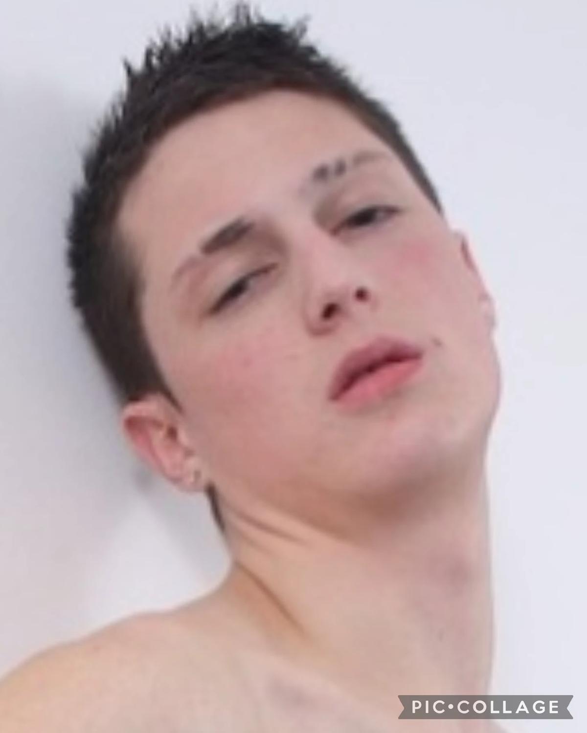 Alec  thumbnail