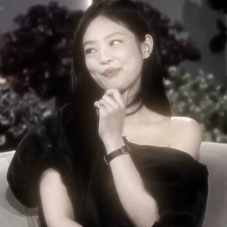 Jennie Kim  thumbnail
