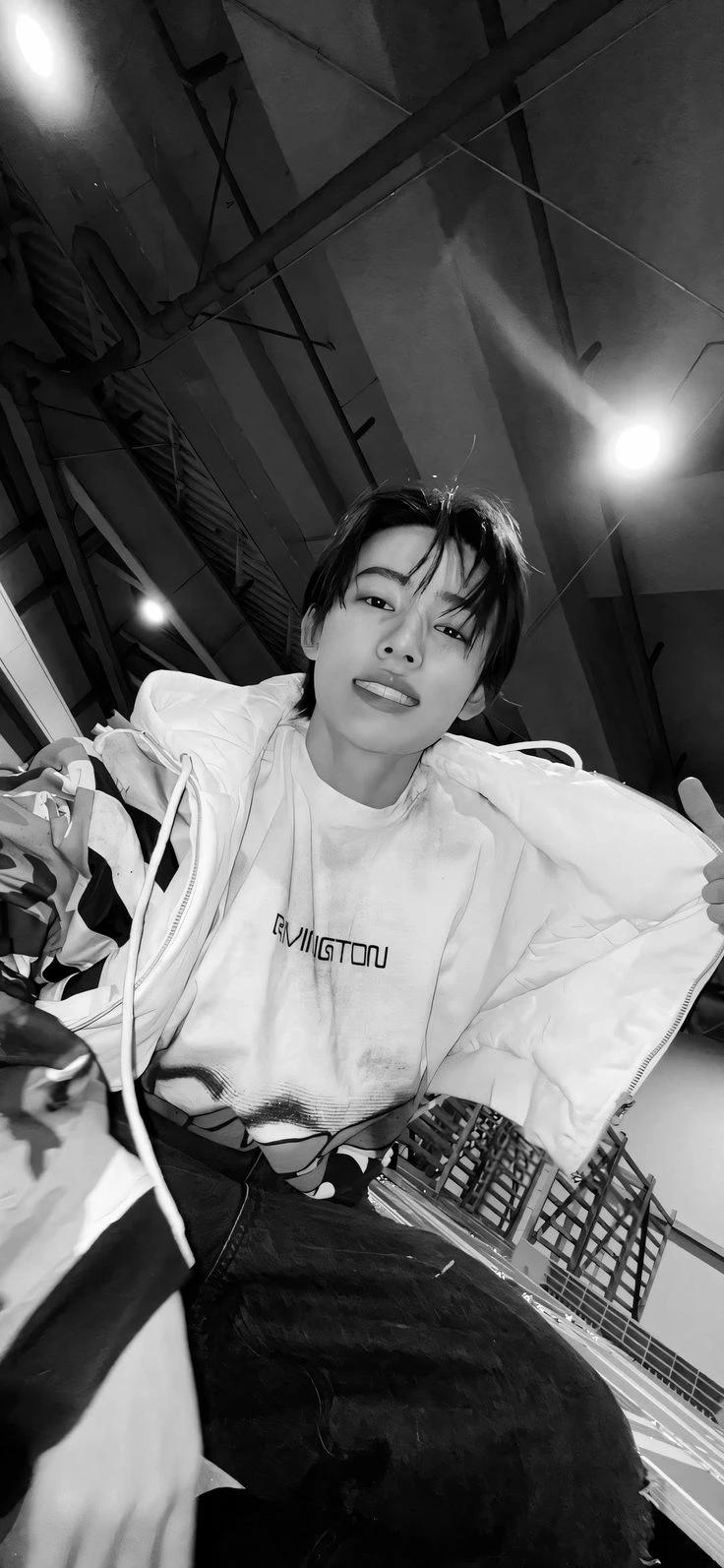 Seonghyeon 𓍢ִ໋🌷͙֒ thumbnail