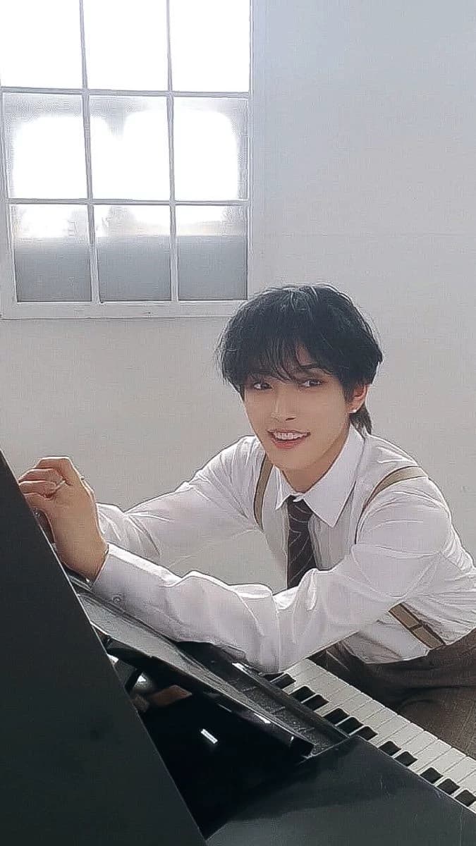 Kim hongjoong bl thumbnail