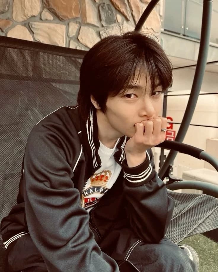 JEONGIN thumbnail