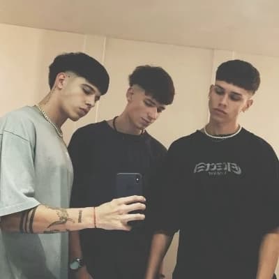 3 roommates thumbnail