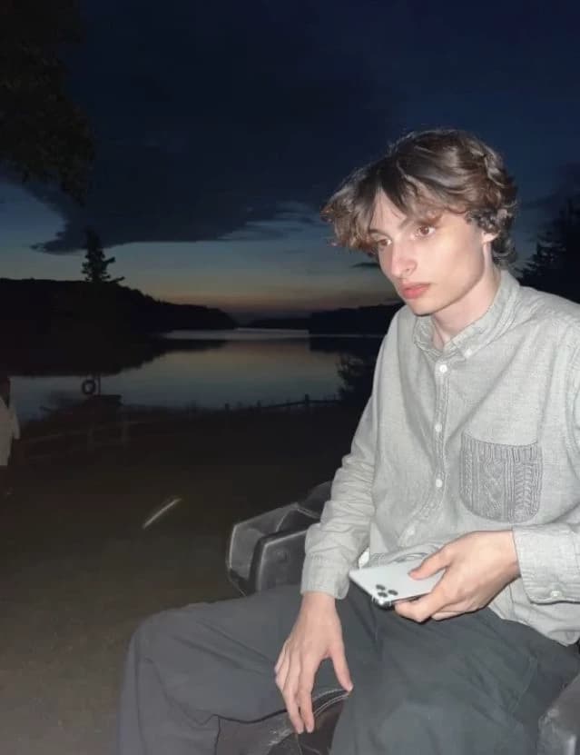 Finn wolfhard thumbnail