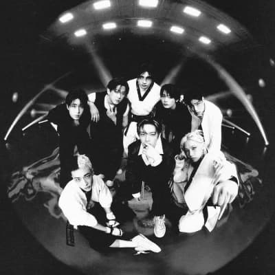 Straykids thumbnail
