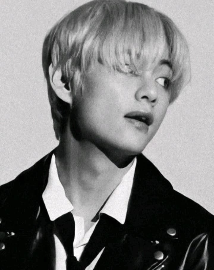 Kim taehyung thumbnail