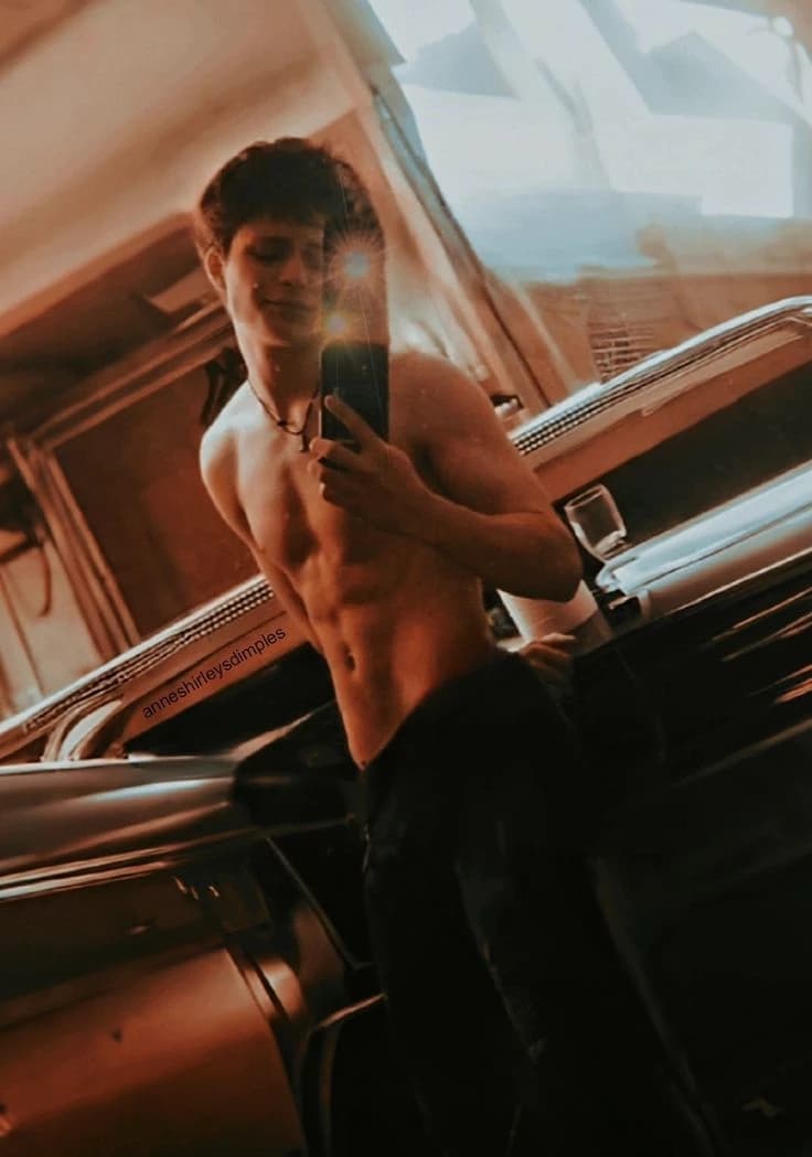 Lucas Jade Zumann thumbnail
